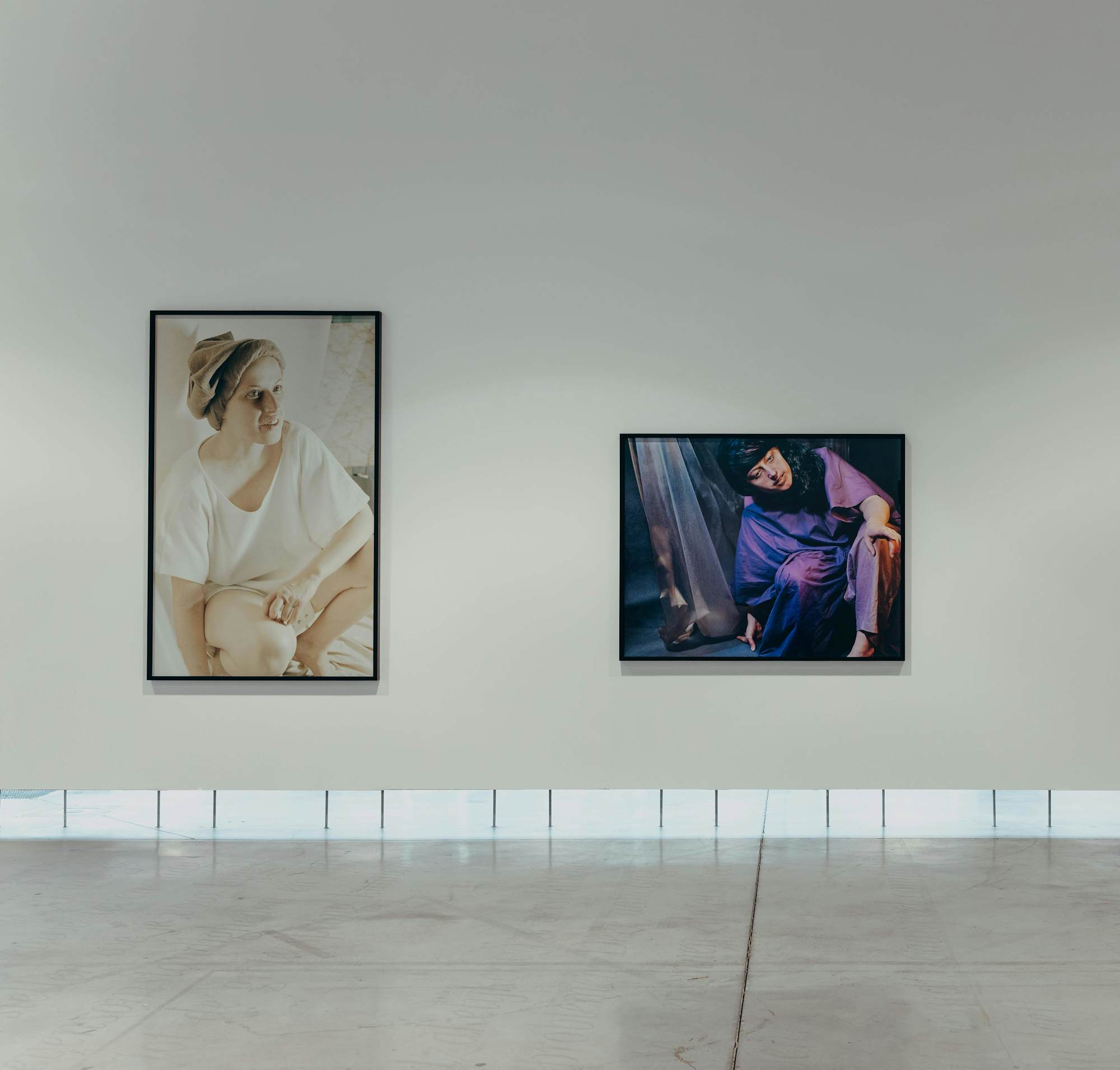 Cindy Sherman, Untitled #120 - Untitled #124, 1983. Collection du BPS22. Photo : Leslie Artamonow