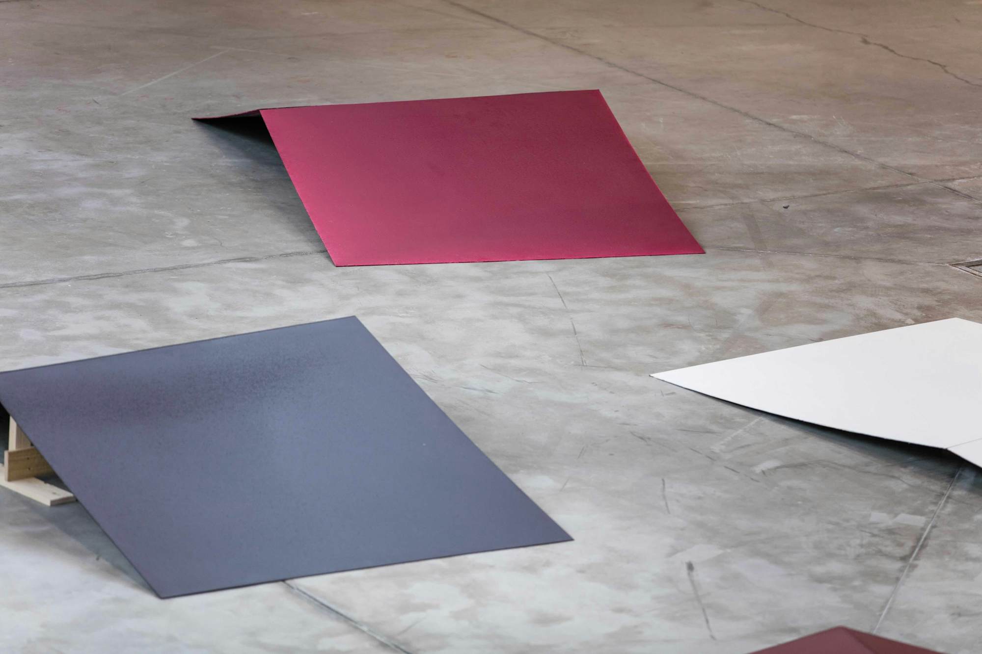 Marthe Wéry, Tour & Taxi, 2001. Collection de la Province de Hainaut. Photo : Leslie Artamonow