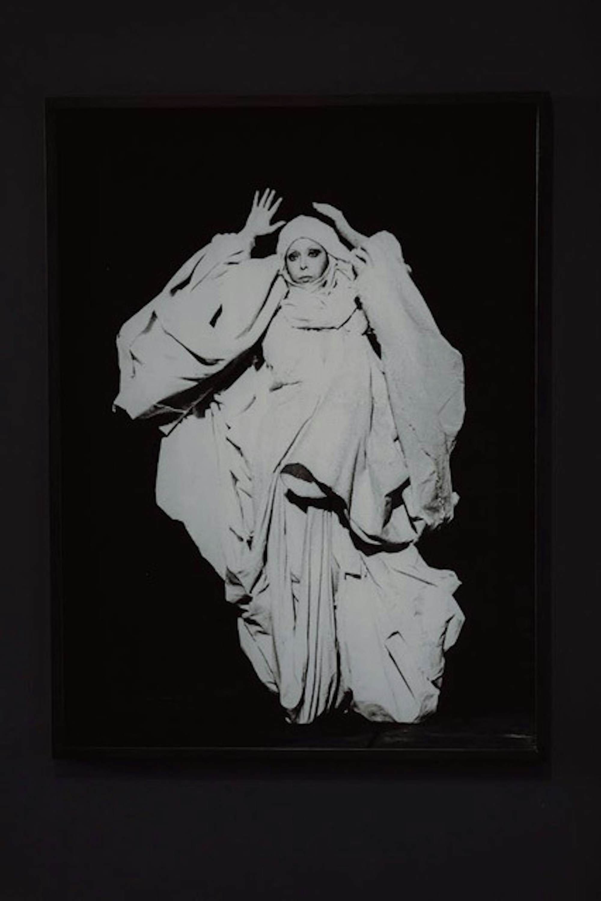 ORLAN, "Documentary Study, The Draped the Baroque n°20", 1978/ Exposition La Colère de Ludd, BPS22, 2020. Photo : Leslie Artamonow
