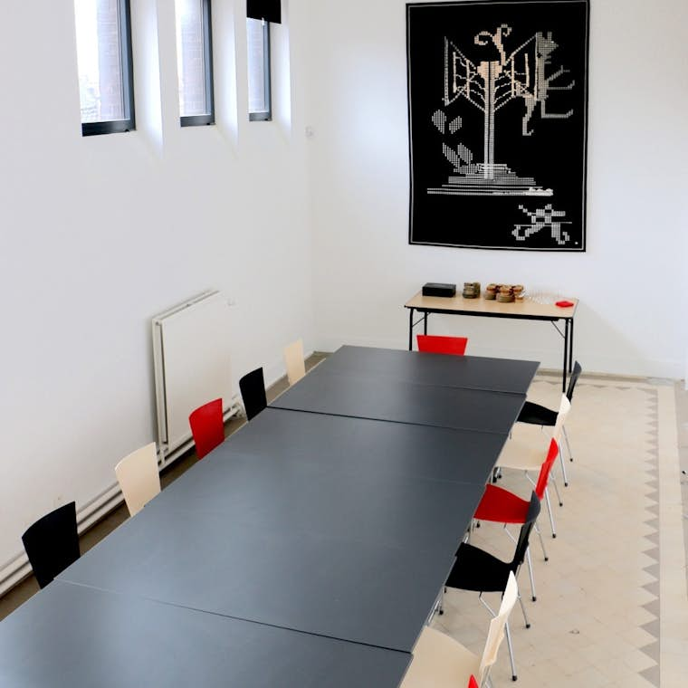 Salle de réunion (20 personnes)